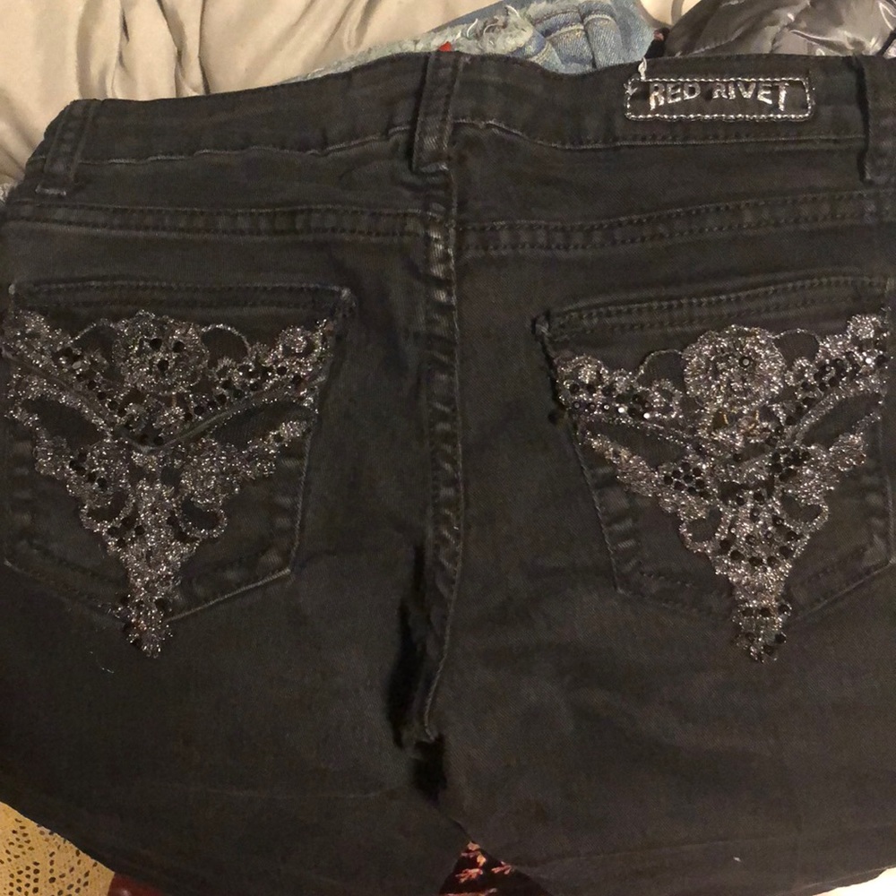 Red Rivet jeans - Picture 3 of 4